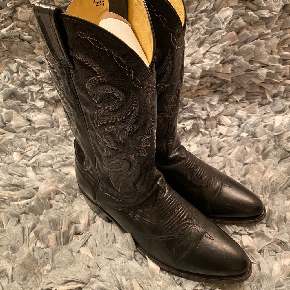 Dan Post black cowboy boot for men 👖